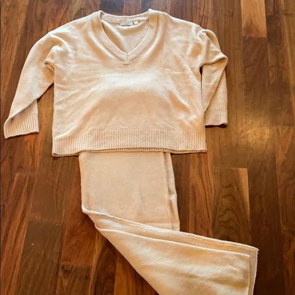 NWOT sweater lounge set